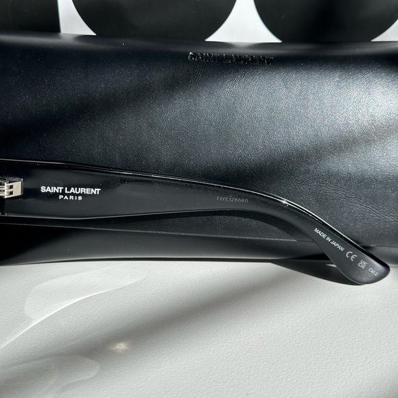 SAINT LAURENT M9 YSL Logo Black Bold Rectangular Unisex Sunglasses - Picture 5 of 9